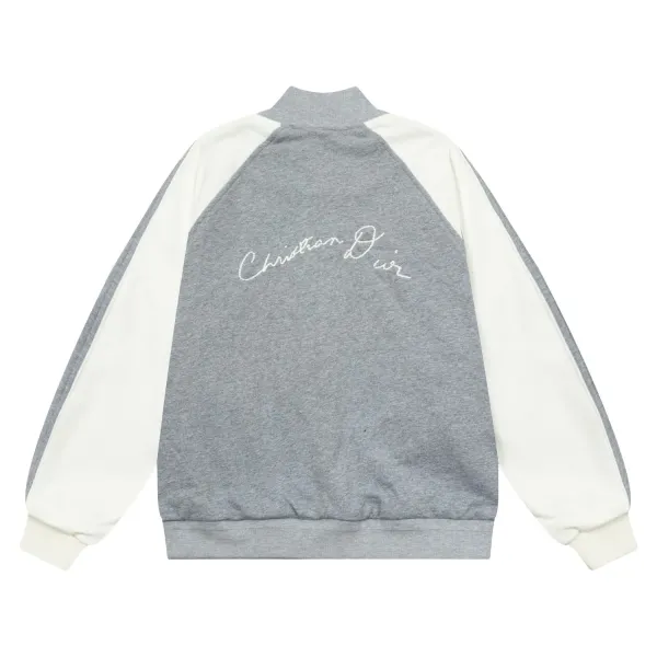 【DIOR  公式旗艦店】ディオール  ジャケット着 ご好評に付き再入荷！241023