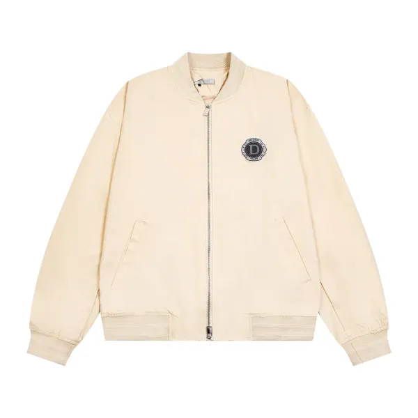 【DIOR  公式旗艦店】ディオール  ジャケット着 ご好評に付き再入荷！241021