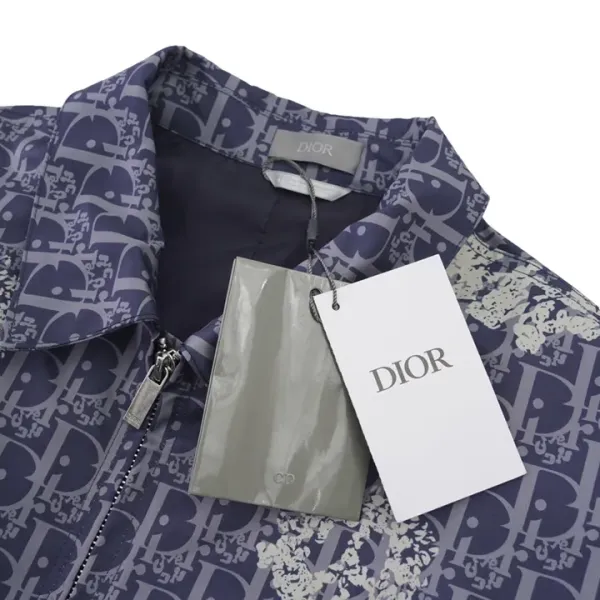 【DIOR  公式旗艦店】ディオール   ジャケット着 好評に付き再入荷！ 240923