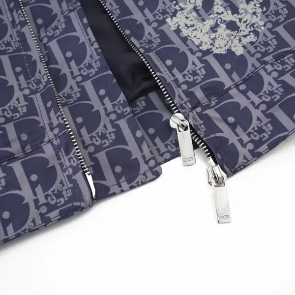 【DIOR  公式旗艦店】ディオール   ジャケット着 好評に付き再入荷！ 240923