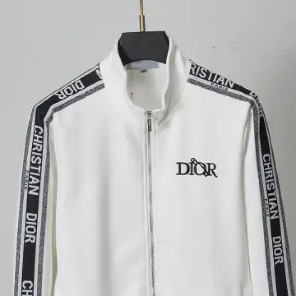 【DIOR 公式旗艦店】（ディオール）スーツ 男女兼用、ご好評に付き再入荷！240918