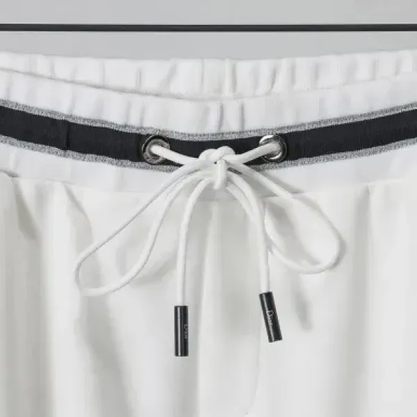 【DIOR 公式旗艦店】（ディオール）スーツ 男女兼用、ご好評に付き再入荷！240918