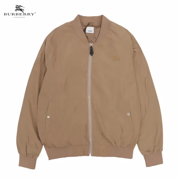 【BURBERRY  公式旗艦店】バーバリー   ジャケット着 好評に付き再入荷！241112