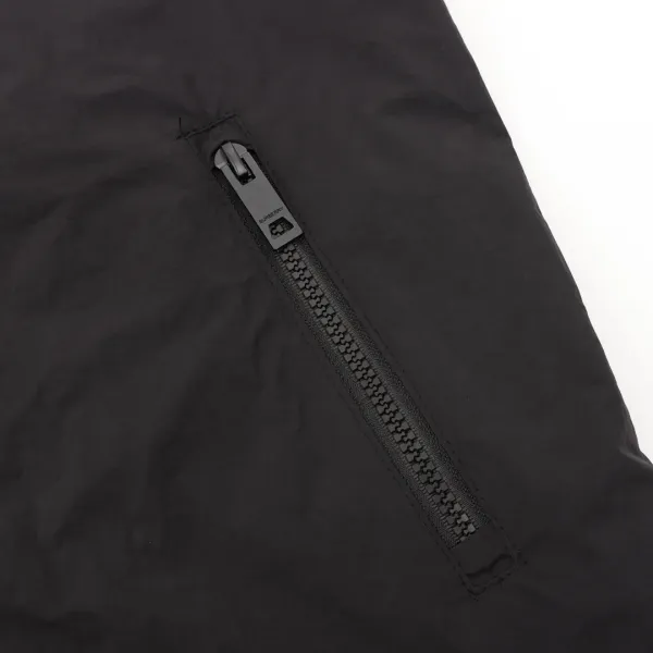 【BURBERRY  公式旗艦店】バーバリー   ジャケット着 好評に付き再入荷！241112