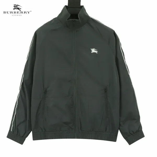 【BURBERRY  公式旗艦店】バーバリー   ジャケット着 好評に付き再入荷！241112