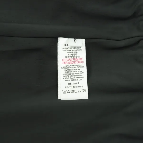 【BURBERRY  公式旗艦店】バーバリー   ジャケット着 好評に付き再入荷！241112