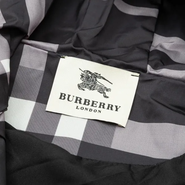 【BURBERRY】バーバリー  ジャケット着ご好評に付き再入荷！240926