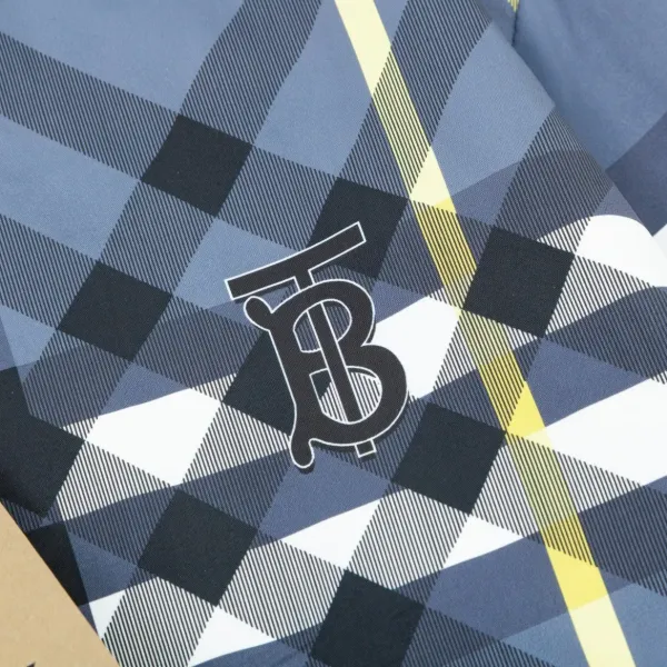 【BURBERRY】バーバリー  ジャケット着ご好評に付き再入荷！240926