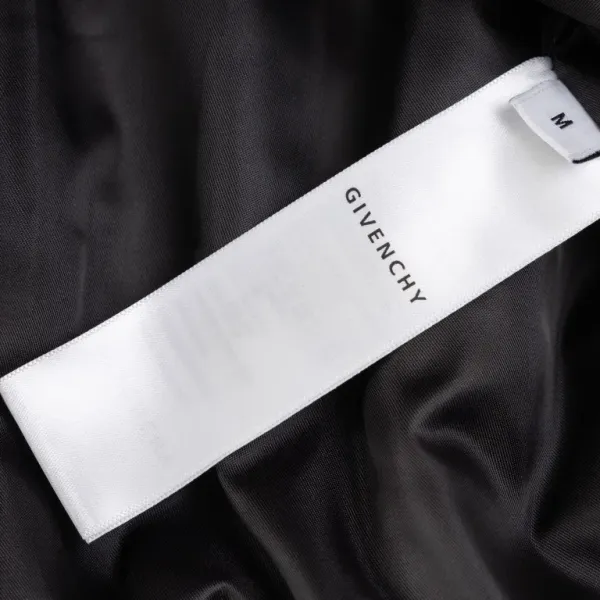 【GIVENCHY 公式旗艦店】ジバンシー 野球着  ジャケット着 ご好評に付き再入荷！241213