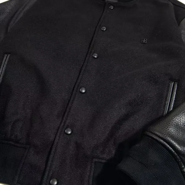【GIVENCHY 公式旗艦店】ジバンシー   ジャケット着 ご好評に付き再入荷！241023