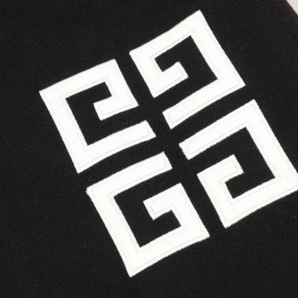 【GIVENCHY 公式旗艦店】ジバンシー 野球着  ジャケット着 ご好評に付き再入荷！241112