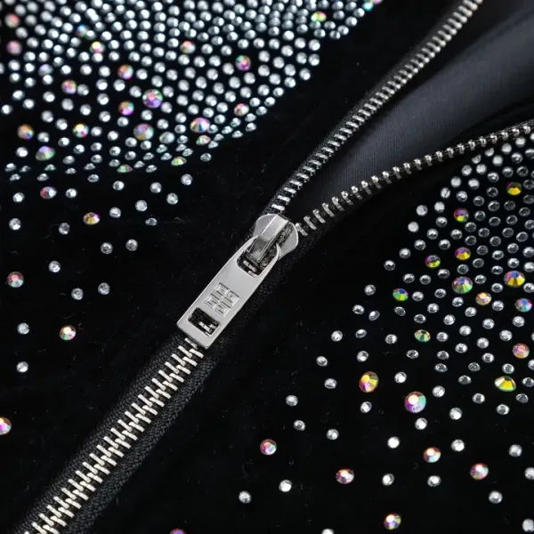 【GIVENCHY  公式旗艦店】ジバンシー   ジャケット着 好評に付き再入荷！241028