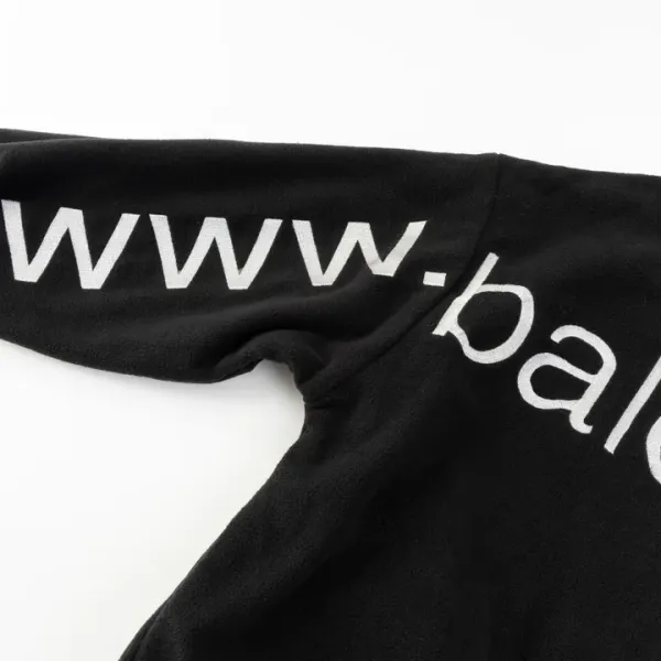 【BALENCIAGA  公式旗艦店】バレンシアガ   ジャケット着 好評に付き再入荷！250107
