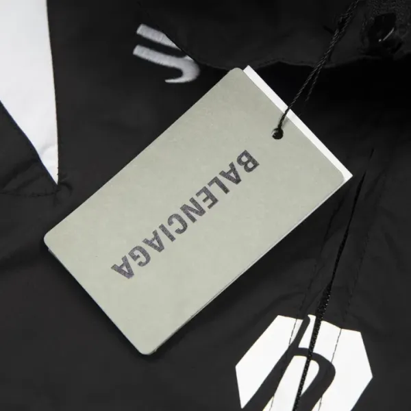 【BALENCIAGA】バレンシアガ  ジャケット着  ご好評に付き再入荷！240924