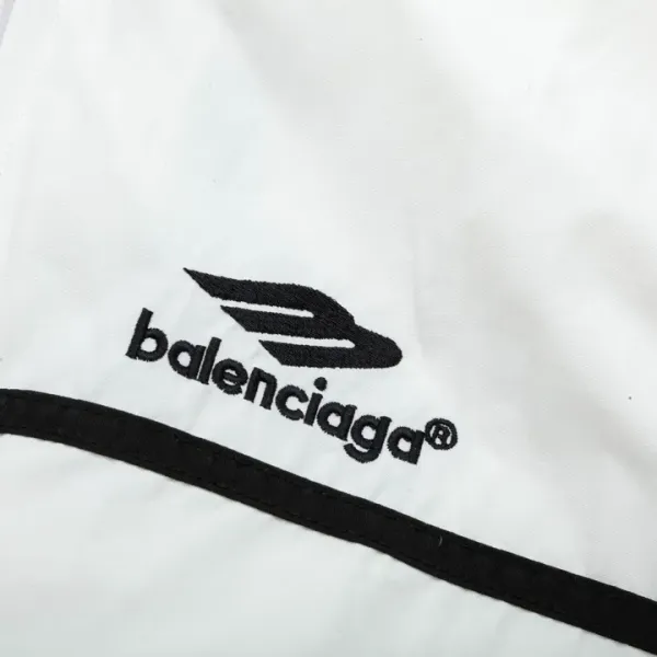 【BALENCIAGA】バレンシアガ  ジャケット着  ご好評に付き再入荷！240924