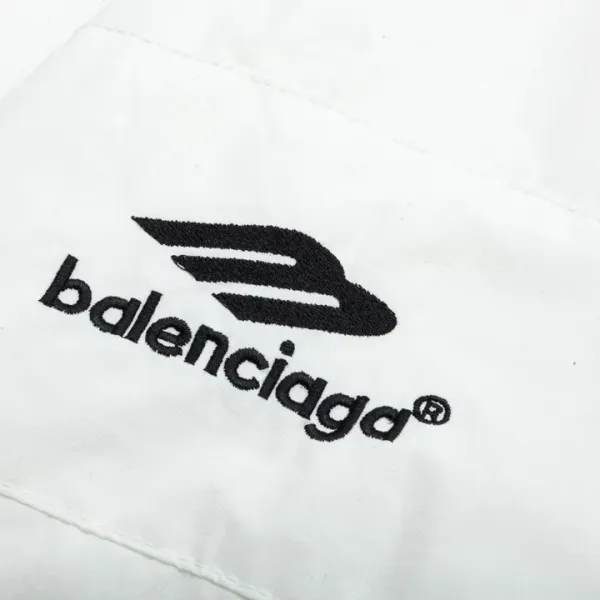 【BALENCIAGA】バレンシアガ  ジャケット着  ご好評に付き再入荷！240924