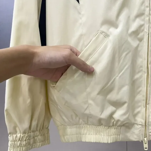 【BALENCIAGA 公式旗艦店】 バレンシアガ  ジャケット着 好評に付き再入荷 240827