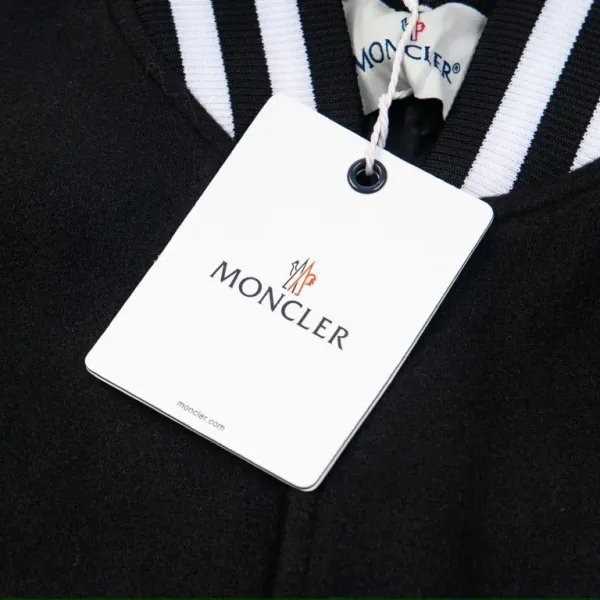 【MONCLER 公式旗艦店】 モンクレール  ジャケット着 ご好評に付き再入荷！241212