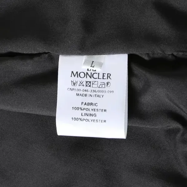 【MONCLER 公式旗艦店】 モンクレール  ジャケット着 ご好評に付き再入荷！241023