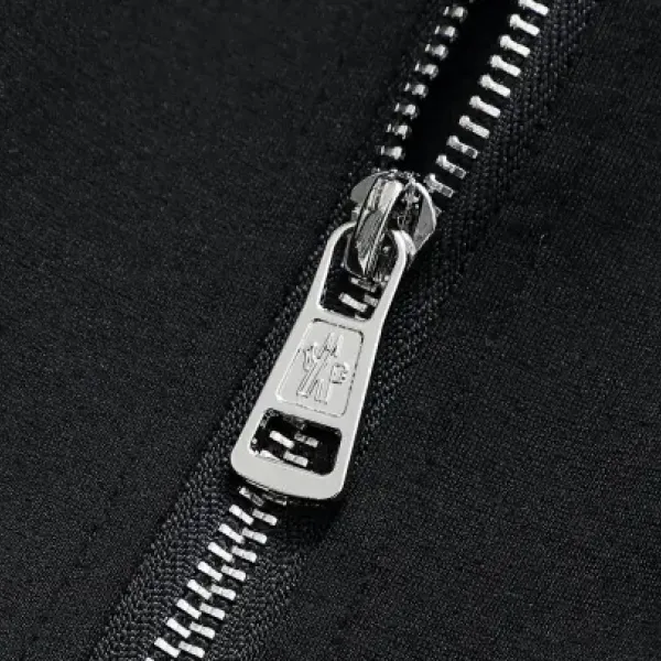 【MONCLER】モンクレール、スーツ 【即日出荷】ご好評に付き再入荷！240918
