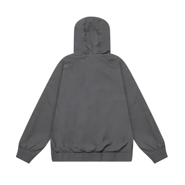 【MONCLER  公式旗艦店】モンクレール  ジャケット着 好評に付き再入荷 240826