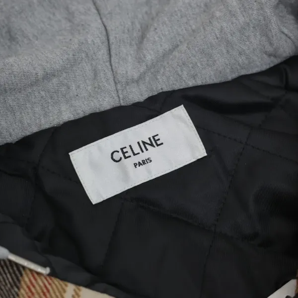 【CELINE 公式旗艦店】セリーヌ ジャケット着好評に付き再入荷！241216