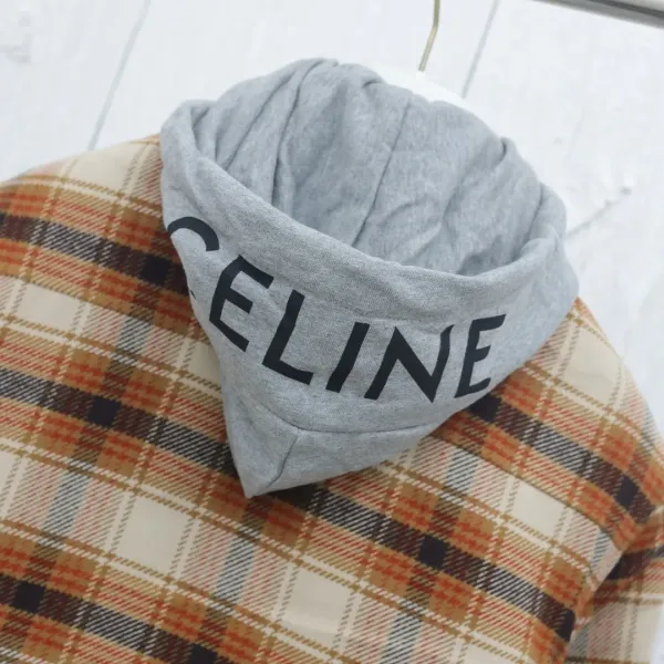 【CELINE 公式旗艦店】セリーヌ ジャケット着好評に付き再入荷！241216