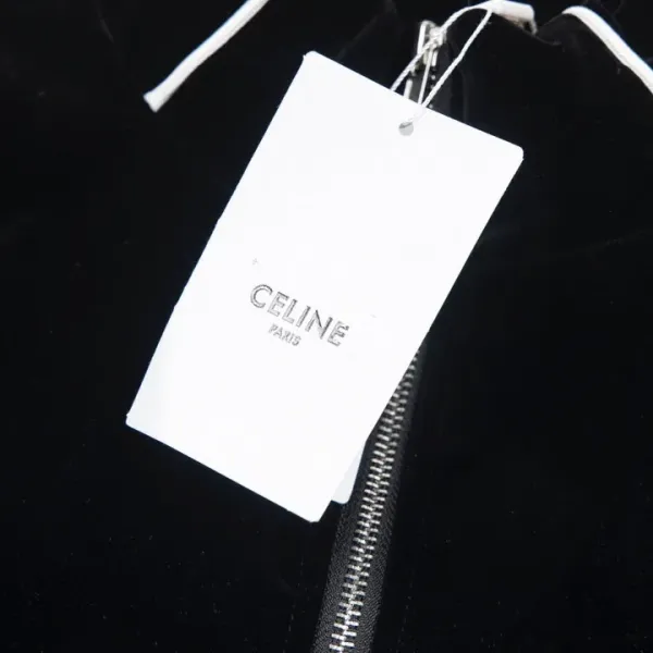 【CELINE 公式旗艦店】セリーヌ  ジャケット着好評に付き再入荷！ 241112