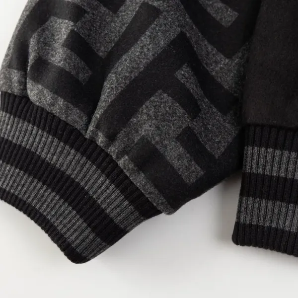 【FENDI  公式旗艦店】フェンディジャケット着 好評に付き再入荷！241122