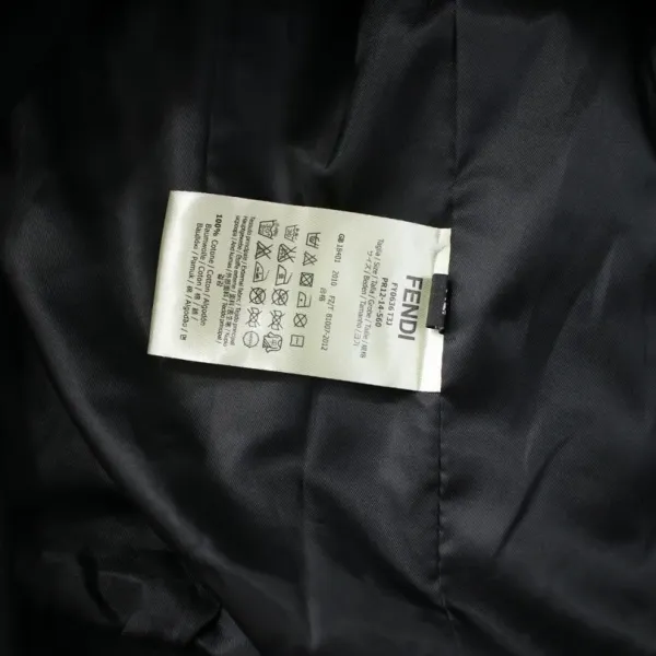 【FENDI】フェンディ ジャケット着ご好評に付き再入荷!240923 【FENDI】フェンディ ジャケット着ご好評に付き再入荷!240923