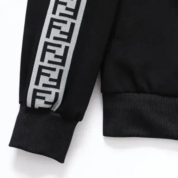 【FENDI】（フェンディ）スーツ【即日出荷】男女兼用、ご好評に付き再入荷 240918