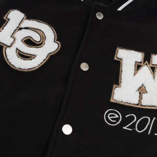 【OFF-WHITE  公式旗艦店】オフホワイト  野球着  ジャケット着ご好評に付き再入荷！241023
