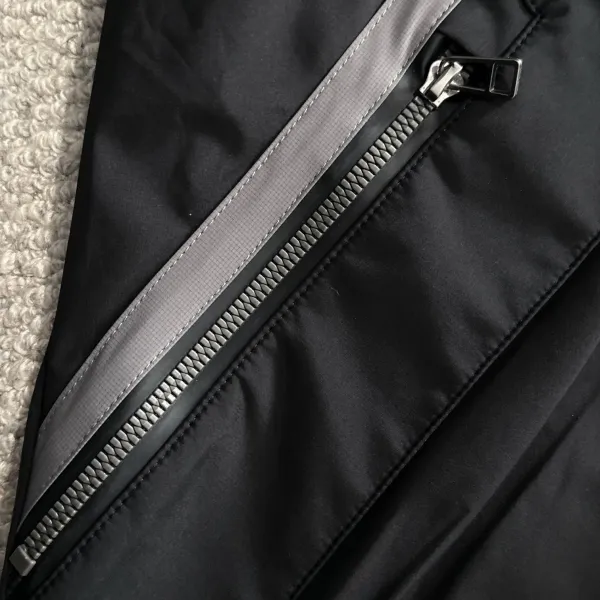 【PRADA  公式旗艦店】プラダ  ジャケット着 好評に付き再入荷 241224