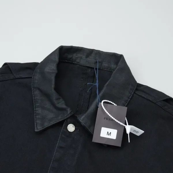 【PRADA 公式旗艦店】プラダ ジャケット着 好評に付き再入荷!241123 【PRADA 公式旗艦店】プラダ ジャケット着 好評に付き再入荷!241123