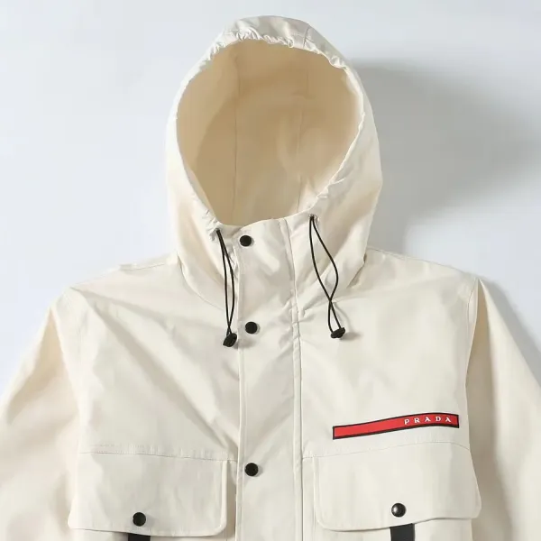 【PRADA 公式旗艦店】 プラダ ジャケット着 ご好評に付き再入荷!241024 【PRADA 公式旗艦店】 プラダ ジャケット着 ご好評に付き再入荷!241024