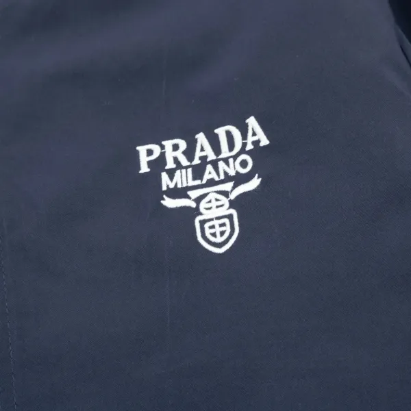 【PRADA】プラダ  ジャケット着  ご好評に付き再入荷！240920
