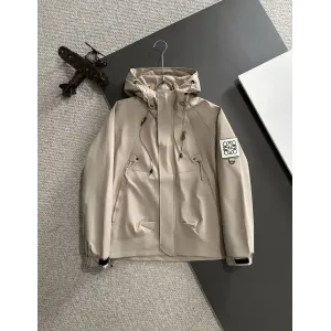 【LOEWE 公式旗艦店】ロエベ  ジャケット着 好評に付き再入荷 241224