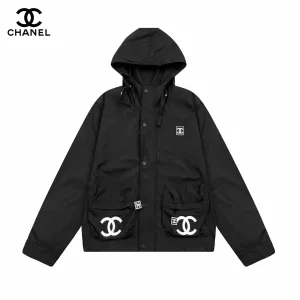 【CHANEL  公式旗艦店】シャネル   ジャケット着 好評に付き再入荷！241223