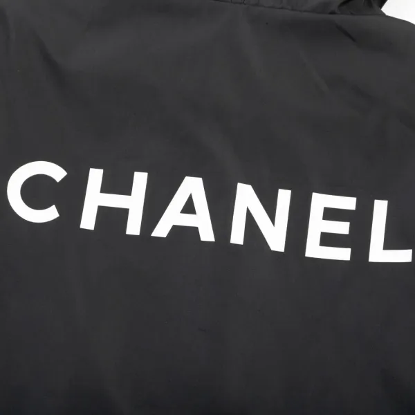 【CHANEL  公式旗艦店】シャネル   ジャケット着 好評に付き再入荷！241223