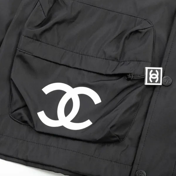 【CHANEL  公式旗艦店】シャネル   ジャケット着 好評に付き再入荷！241223