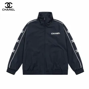 【CHANEL  公式旗艦店】シャネル   ジャケット着 好評に付き再入荷！241223