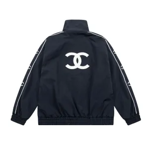 【CHANEL  公式旗艦店】シャネル   ジャケット着 好評に付き再入荷！241223