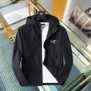 【ARCTERYX  公式旗艦店】アークテリクス  ジャケット着 ご好評に付き再入荷！250107