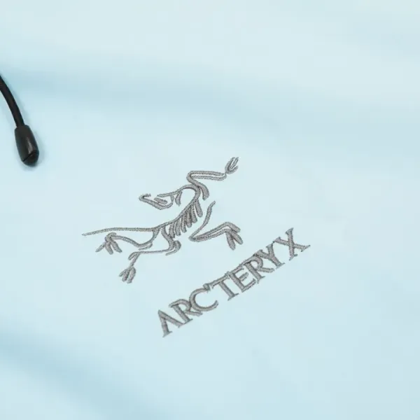 【ARCTERYX  公式旗艦店】アークテリクス  ジャケット着  スウェット ご好評に付き再入荷！241123