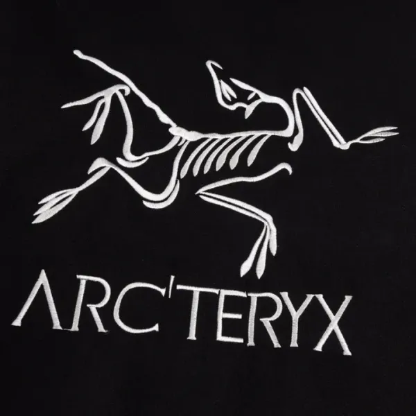 【ARCTERYX  公式旗艦店】アークテリクス  ジャケット着  スウェット ご好評に付き再入荷！241123