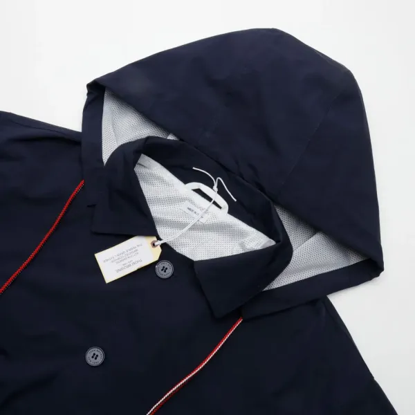 【ThomBrowne  公式旗艦店】トムブラウン  ジャケット着 好評に付き再入荷！250106
