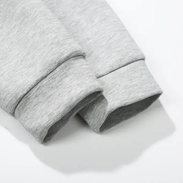 【ThomBrowne  公式旗艦店】トムブラウン  ジャケット着 好評に付き再入荷！250106