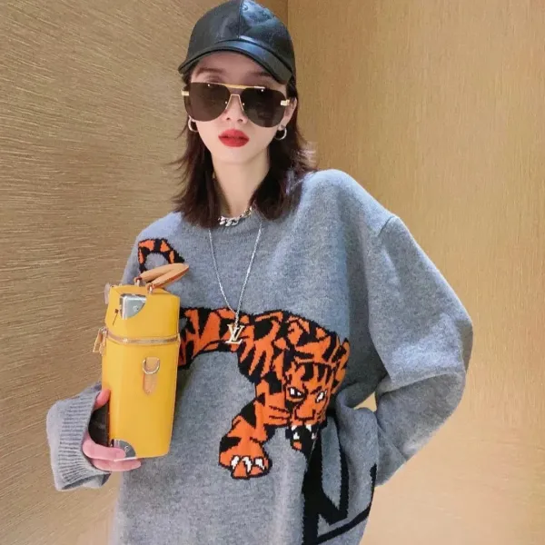 LV【LOUIS VUITTON 公式旗艦店】ルイヴィトン セーター好評に付き再入荷!241115 LV【LOUIS VUITTON 公式旗艦店】ルイヴィトン セーター好評に付き再入荷!241115