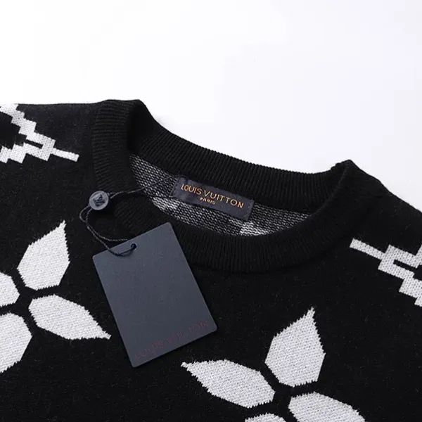 LV【LOUIS VUITTON 公式旗艦店】ルイヴィトン セーター好評に付き再入荷!241104 LV【LOUIS VUITTON 公式旗艦店】ルイヴィトン セーター好評に付き再入荷!241104