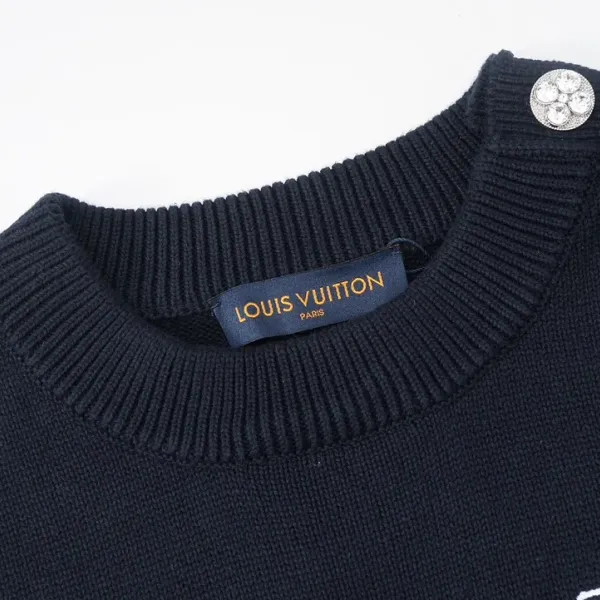 LV 【LOUIS VUITTON 公式旗艦店】ルイヴィトン  セーター好評に付き再入荷！ 240927